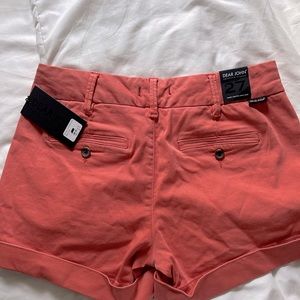 NWT: Dear John Hampton Cuff shorts size 27 Deep Coral color
